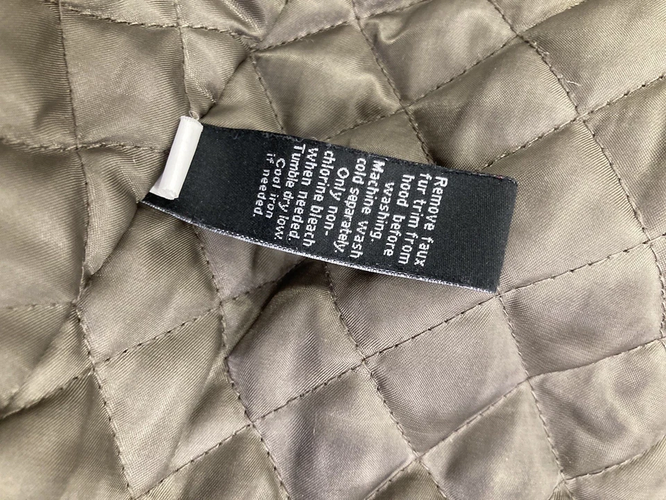 Fatigue Green Warm Jacket With Removable Hood. APT.9 Brand. Size M. - Image 3 of 4