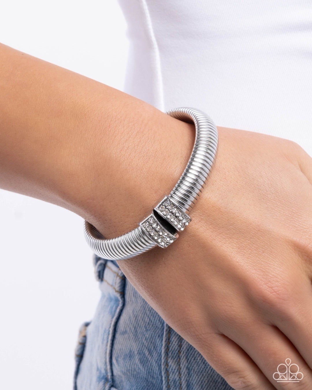 New Paparazzi Jewelry-Tailored Transit Bracelet-White