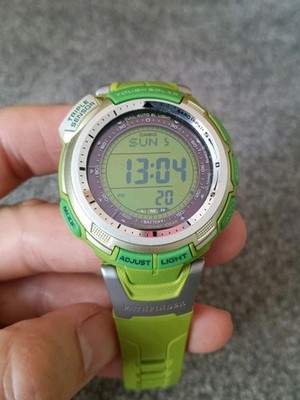 Casio Protrek Solar Triple Sensor Uhr PRG-110C PRG110C Lime Green - Farben