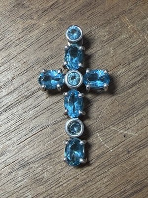 Traumhafter Blautopas Edelstein Kreuz Anhänger 925