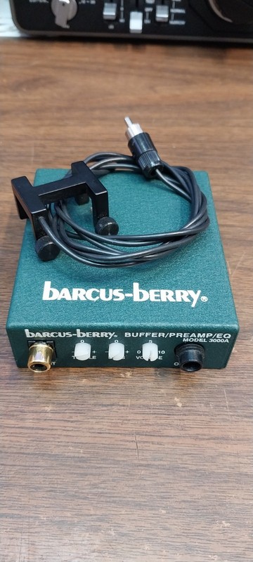 Barcus Berry 3000A Piezo Buffer Preamp/Eq +Clamp-on Bass Bridge Piezo Transducer