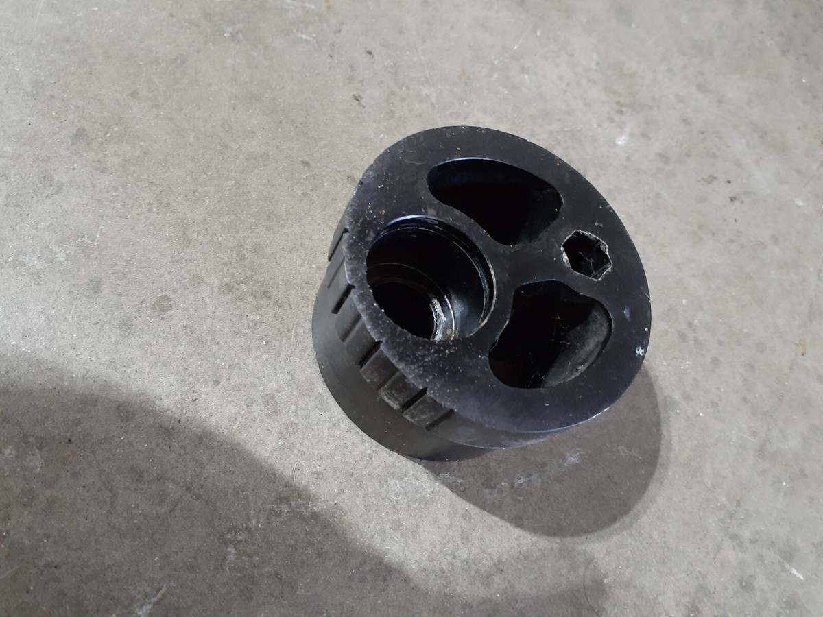 ⭐︎ 1995 TRIUMPH TROPHY TRIPLE 3 900 REAR AXLE ADJUSTER | eBay