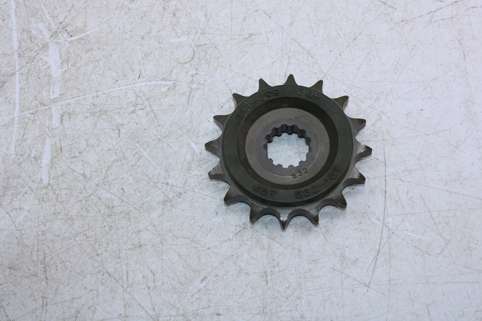 Suzuki GSXR1100W 1998 piñón delantero 27510-46E00 Foto 2 de 4