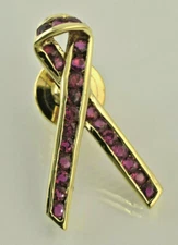 Ruby Ribbon Pin in 14kt Yellow Gold