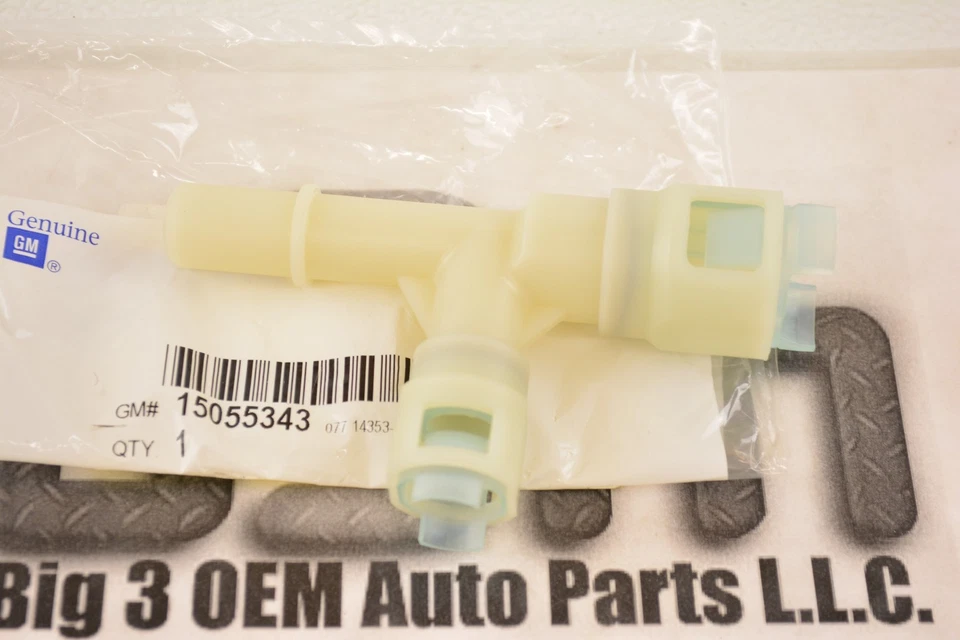 Hummer H2 Cadillac Escalade Manguera Calentador Auxiliar Camiseta Natural Nuevo OEM 15055343 Foto 2 de 2