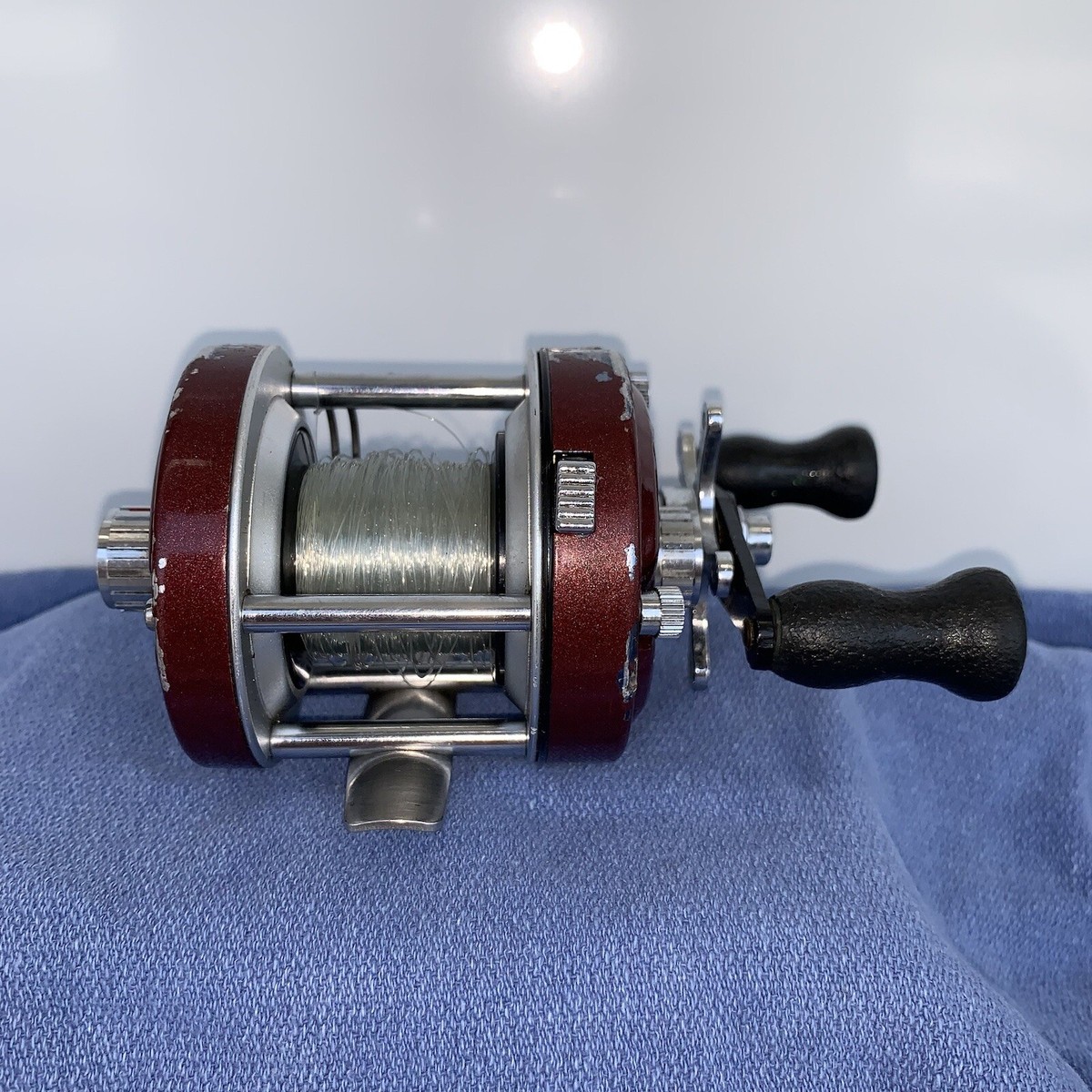 リール Daiwa millionaire 2500C Daiwa Millionaire 2500C Vintage Fishing Reel - Excellent