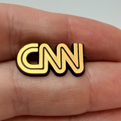 CNN Cable News Network Logo Gold Lapel Pin Broadcasting Media Plastic Vintage
