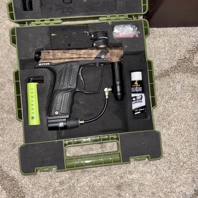 Planet Eclipse Etha paintball marker