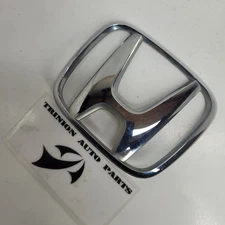 1999-2004 Honda Odyssey Rear Emblem Logo Symbol Liftgate Hatch Chrome OEM