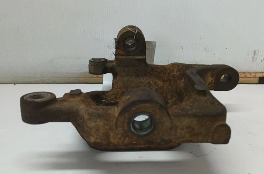 2003-2008 Dodge Ram 2500 Front Left Driver Spindle Knuckle Assembly Oem - Image 4 of 4