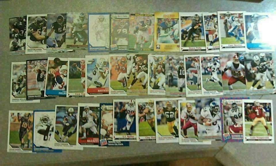 Sports Illustrated for Kids SI For Kids NFL Football Stars (A - E) * YOU PICK * - Image 3 of 4