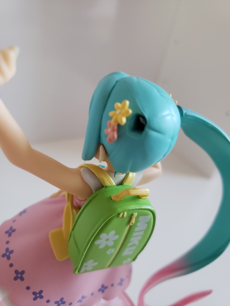 Taito Hatsune Miku Figure Spring Dress Pastel Version Outfit