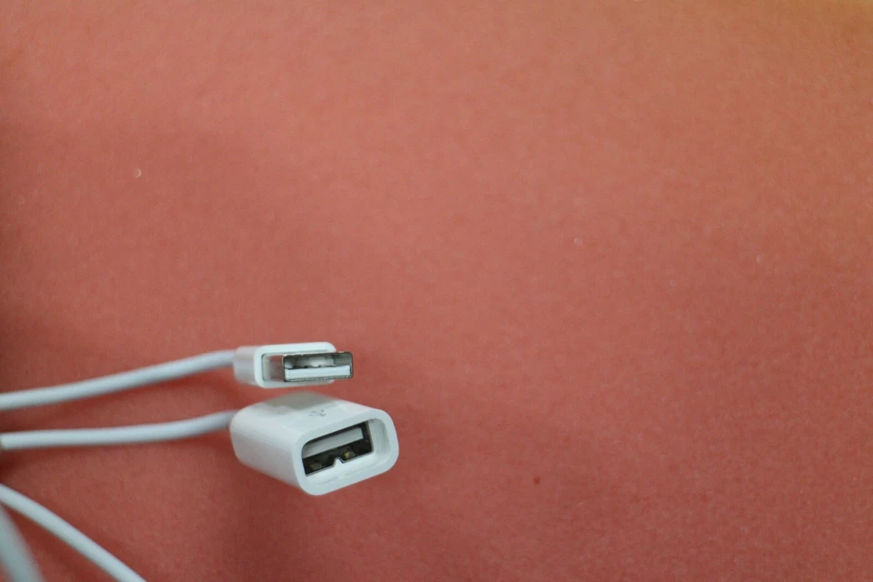 New Genuine Apple USB Wire Keyboard/ Mouse To USB-A Extension Cable PC 591-0240 - Image 2 of 4