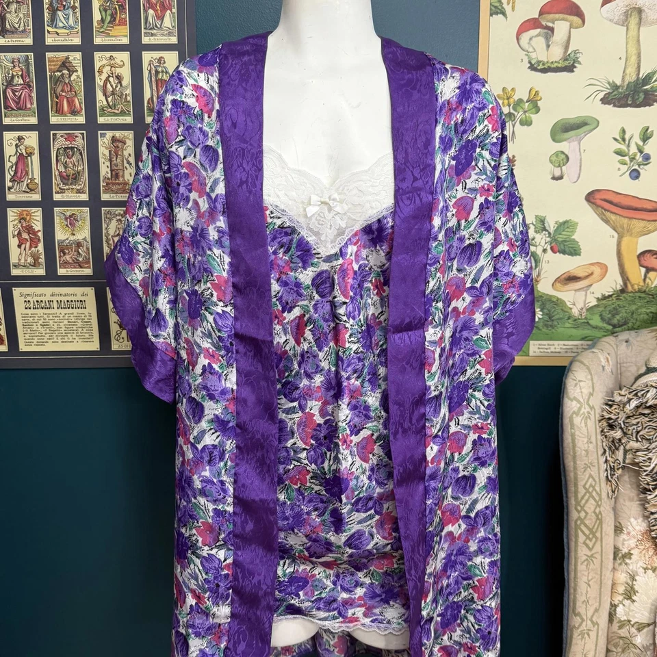 Conjunto de lencería floral púrpura vintage años 70 Kasara vestido sin mangas y bata talla M Foto 3 de 4