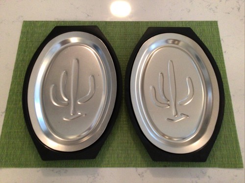 Nordic Ware Aluminum Serv-A-Sizzler Cactus Plates, Steak, Fajitas Set Of Six