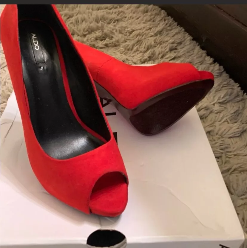 mørke varsel flise Aldo shoes women high heels red size 6 peep toe suade | eBay