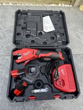 Milwaukee M12PCSS-302C Raptor Pipe Cutter - 2 x 3 am Batteries, Charger & Case