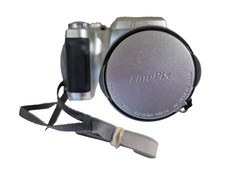 Fujifilm FinePix S3000 3.1MP Digital Camera with 6x Optical Zoom