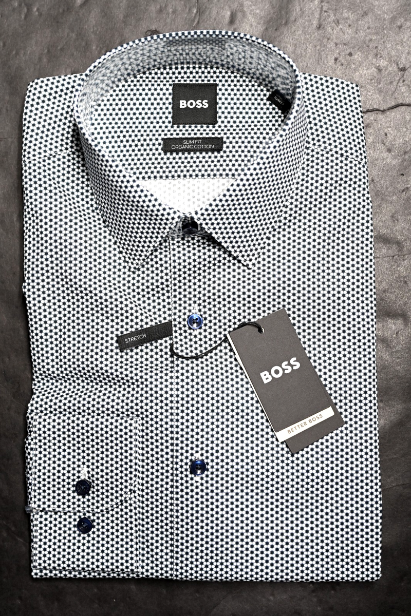 Boss Hank Kent Dress Shirt in Open Blue at Nordstrom, Size 15 Boss Hank Kent Dress Shirt in Open Blue at Nordstrom, Size 15
