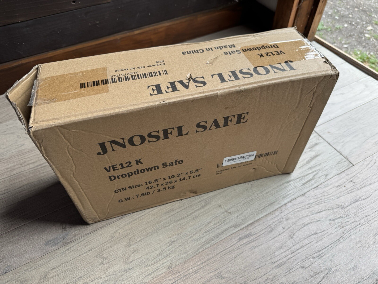 JNOSFL KEYPAD DROP DOWN GUN SAFE  Model VE12K Open Box