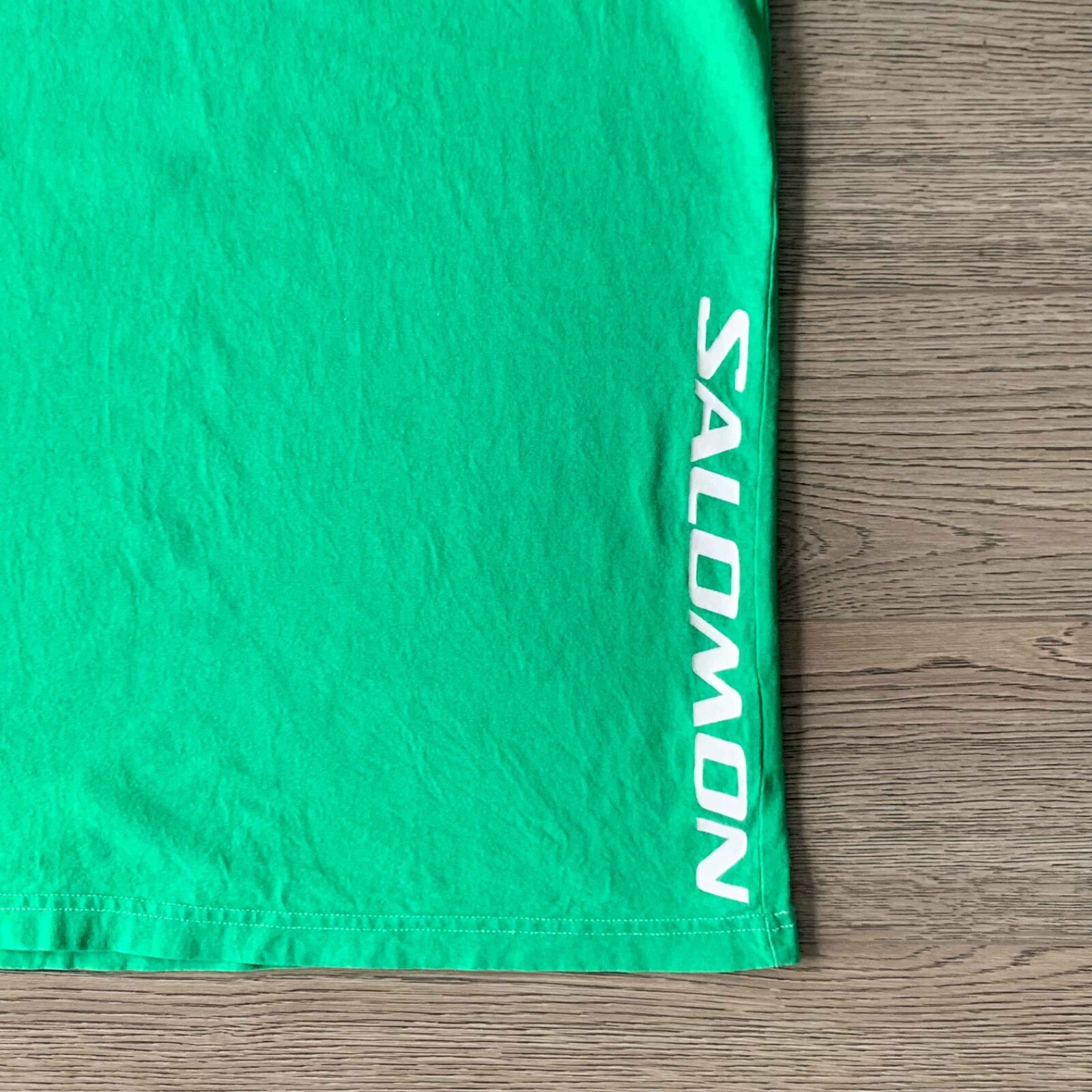 T shirt Salomon vintage anni 00