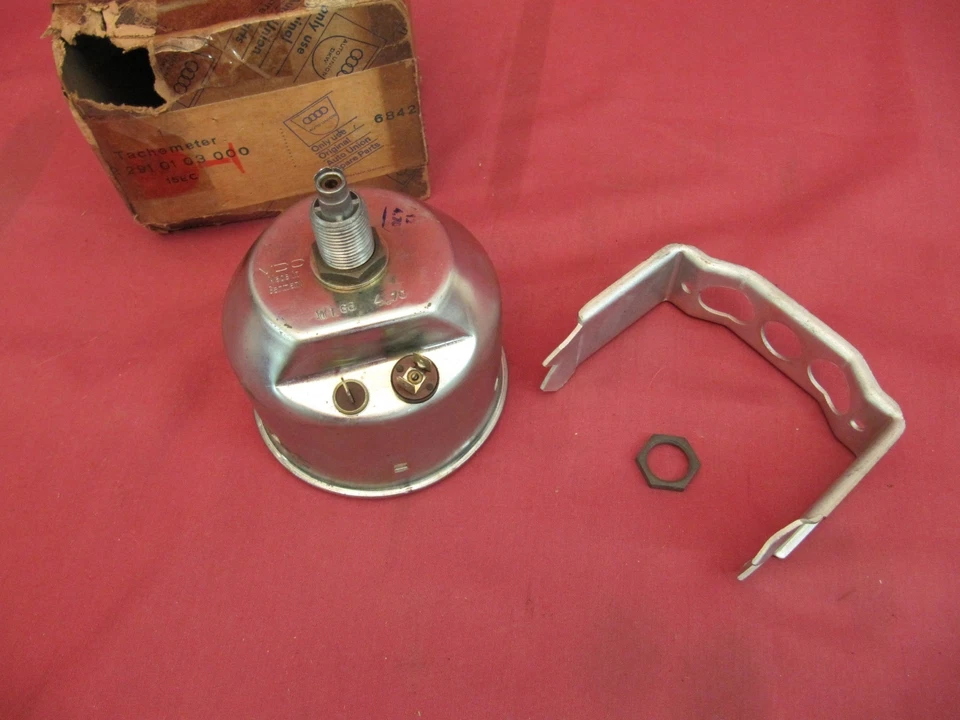 Velocímetro NOS Auto Union DKW Audi VDO Foto 3 de 4