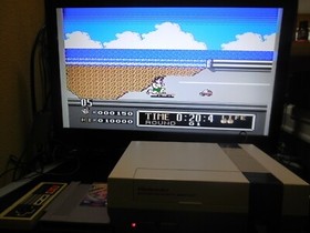 Nintendo Console System (NES-001) Completly Genuine OEM W/2 Games Skate or Die 2