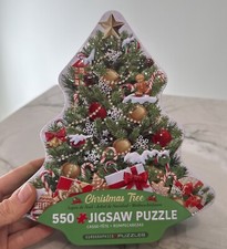 Christmas Tree 550-Piece Puzzle Eurographics in Decorative Christmas Tree Tin