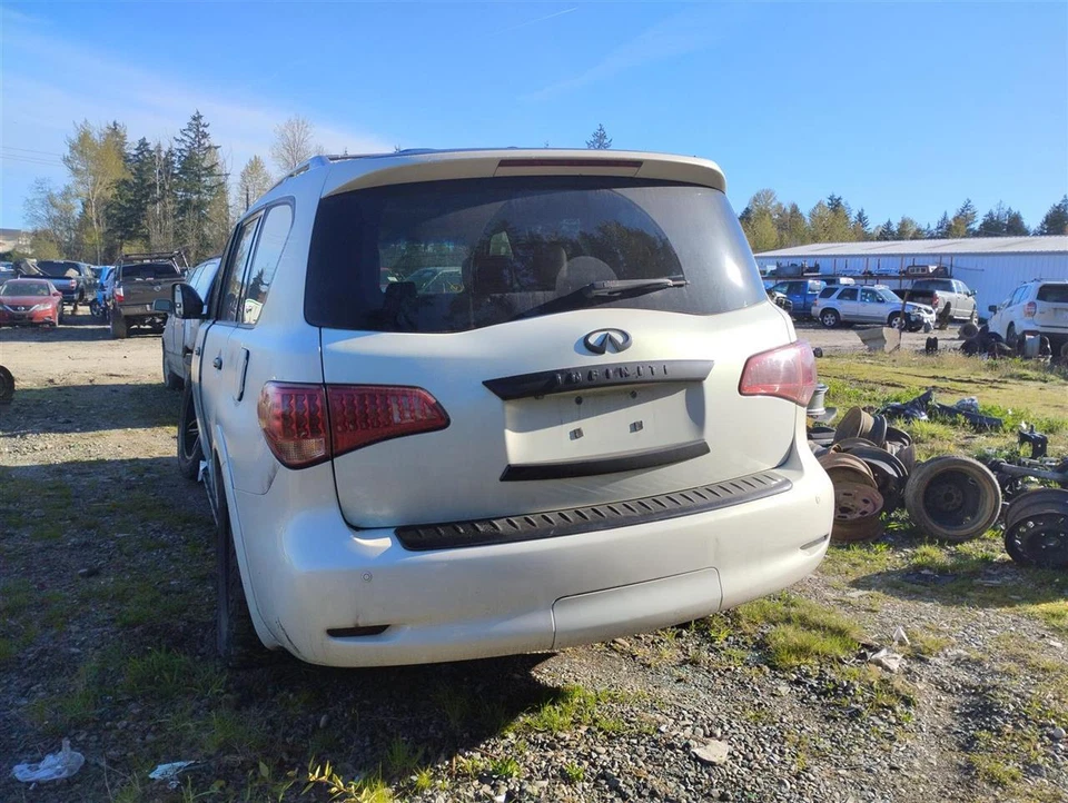 Espejo de puerta derecho usado se adapta a: Infiniti QX56 2011 eléctrico grado derecho A Foto 2 de 4