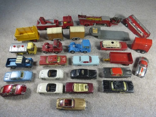 Job Lot Vintage CORGI Metal Diecast Vehicles, Cars, Trucks, 007 etc A/F