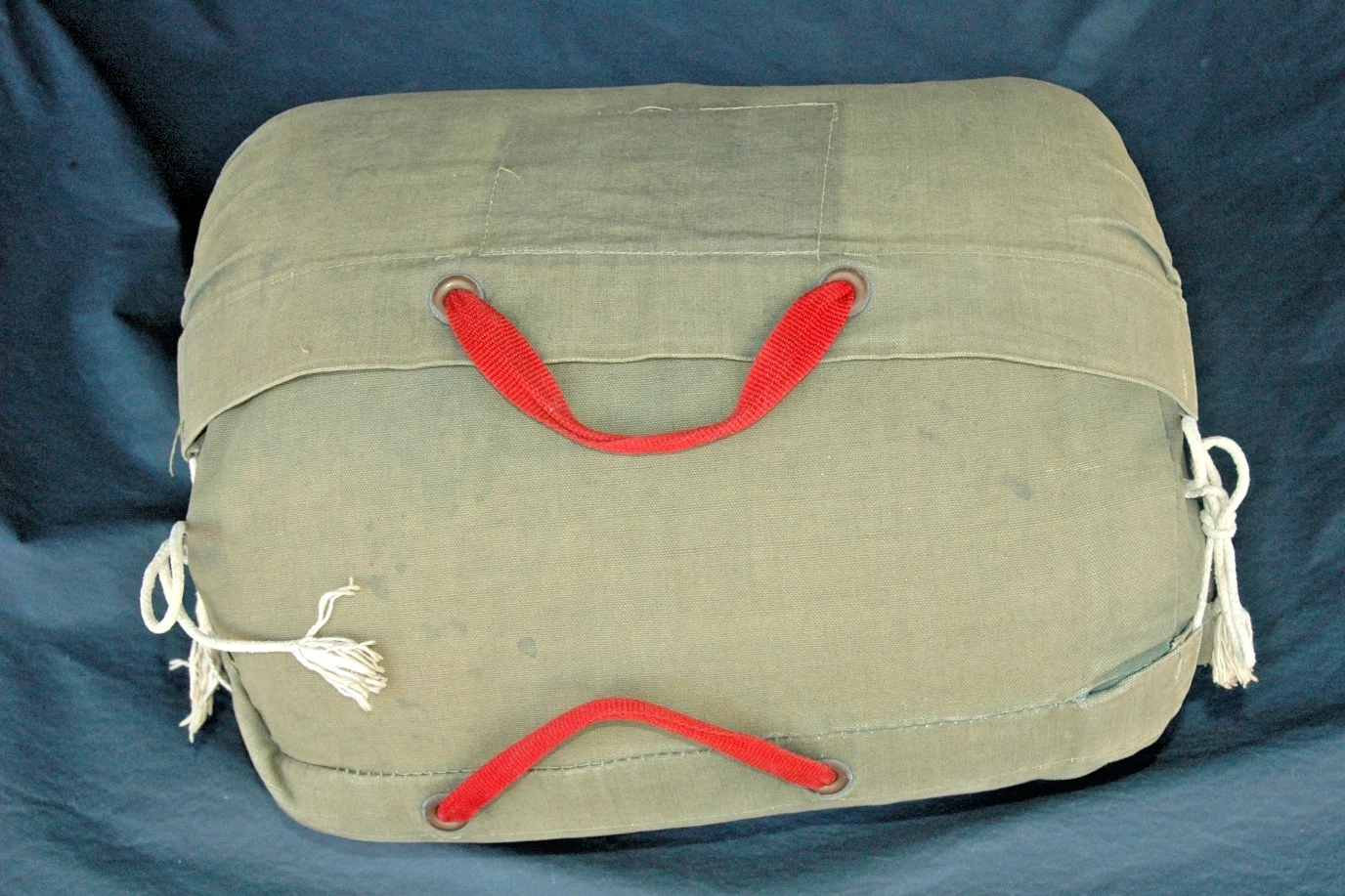 Vintage Coleman Sleeping Bag Hunting Flying Ducks Pattern 1960s Camping Green