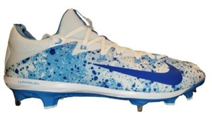carolina blue baseball cleats