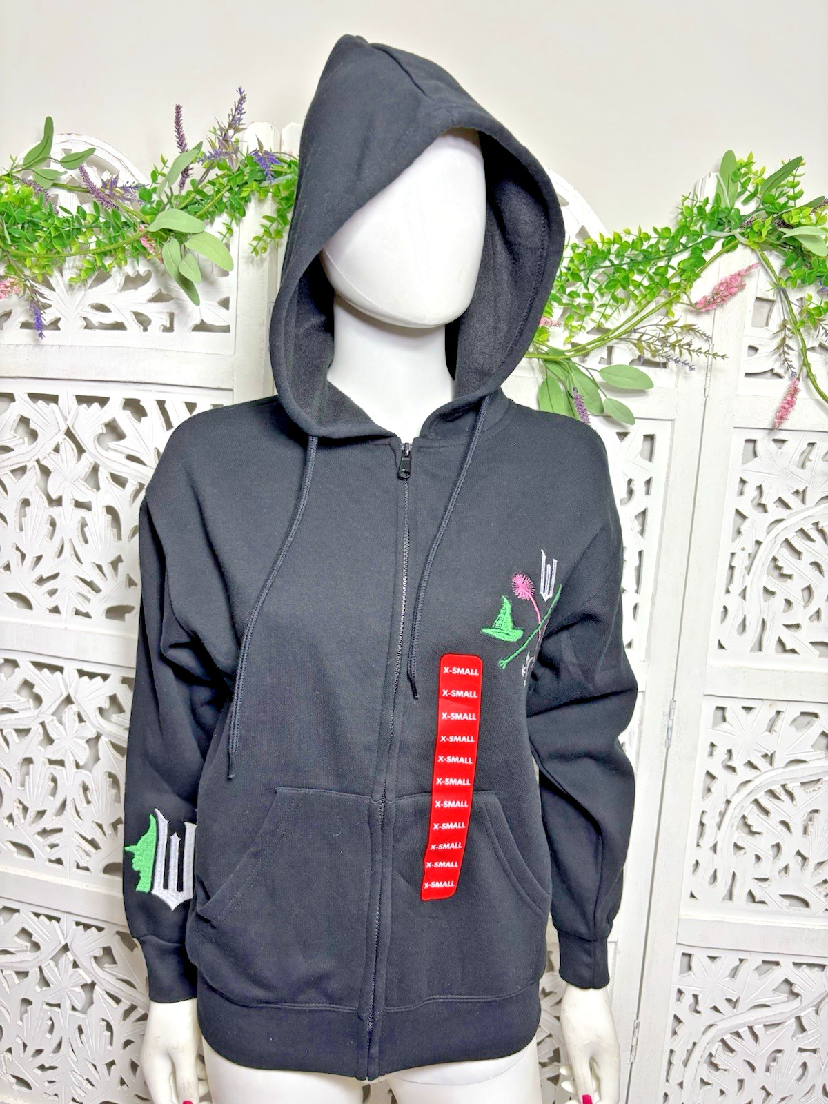 NWT Wicked Movie Women’s Embroidered  Zip Up Hoodie Sweatshirt Size XS