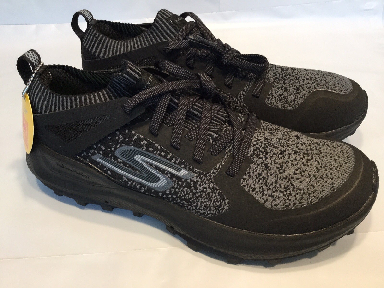 skechers gorun maxtrail