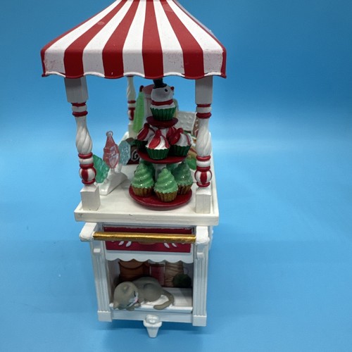 Set carrello caramelle firmato Hallmark Sweet Santa Treat 2018 ornamenti statuine evento - Foto 9 di 13