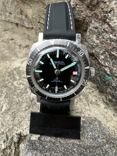 Vintage Swiss Watch Seawatch antimagnetic waterproof 60 metres 60s'