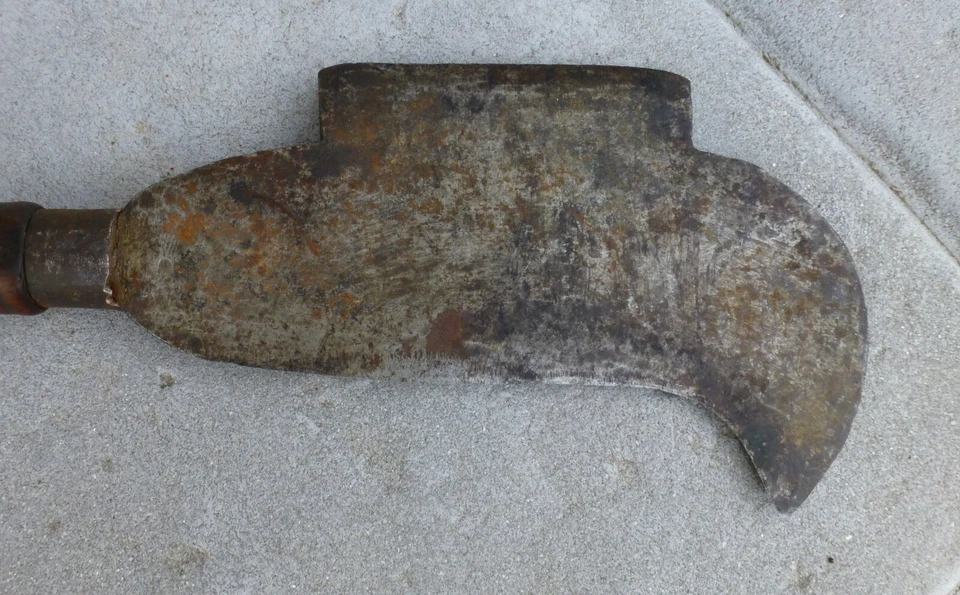 Outil ancien SERPE A TALON VIGNERON VIGNE Art populaire métier - Photo 2/4