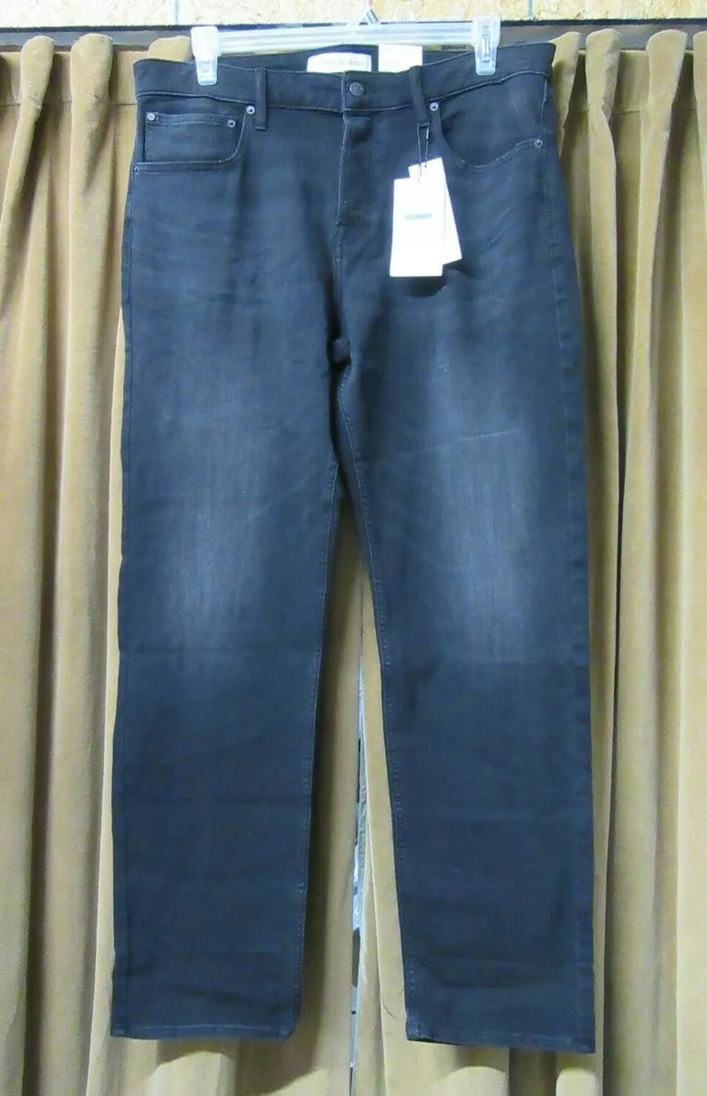 Calvin klein cheap athletic taper