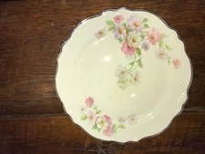 Homer Laughlin 9 3/8In Virginia Rose Luncheon Plate