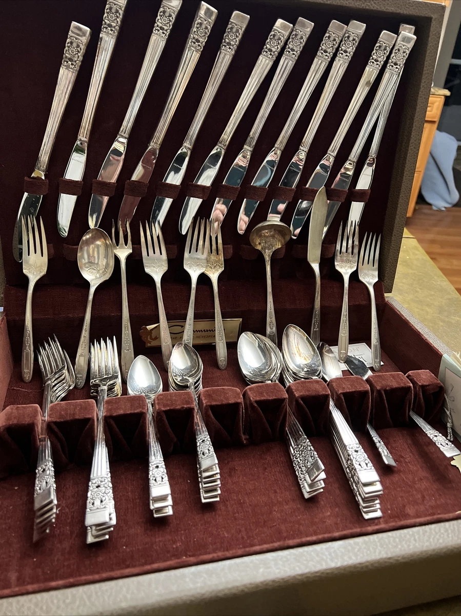 Vintage Community Plate Silverware Set 60 pieces, Original Anti Tarnish  Chest