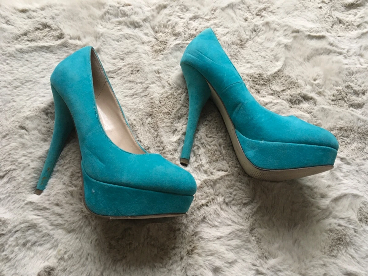 Turquoise court hotsell shoes
