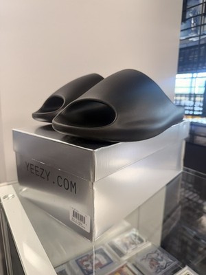 Yeezy YZY YS-02 Coal Black Slides Size 11 Brand New In Box. FAST SHIPPING.
