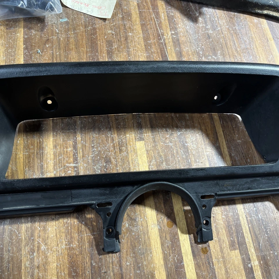 Bisel velocímetro Ford F150/250/Bronco 1987-1991 Foto 4 de 4