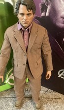 Hot Toys MMS 229, Bruce Banner Marvel The Ave...
