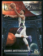 2022-23 Hoops #8 Giannis Antetokounmpo Zero Gravity