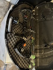 Bowtech Realm SS Black Compound Bow Garmin Xero Sight Arrows Hard Case