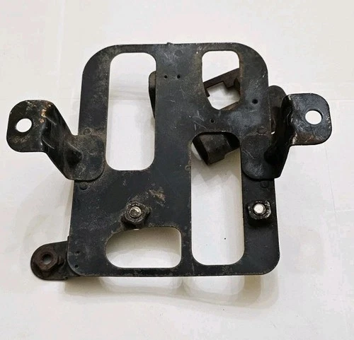 PLATE, ELECTRIC PARTS HOLDER