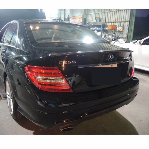 Black + RED Fit For Mercedes Benz C250 W204 A TYPE REAR TRUNK SPOILER 08-13 - Picture 6 of 6