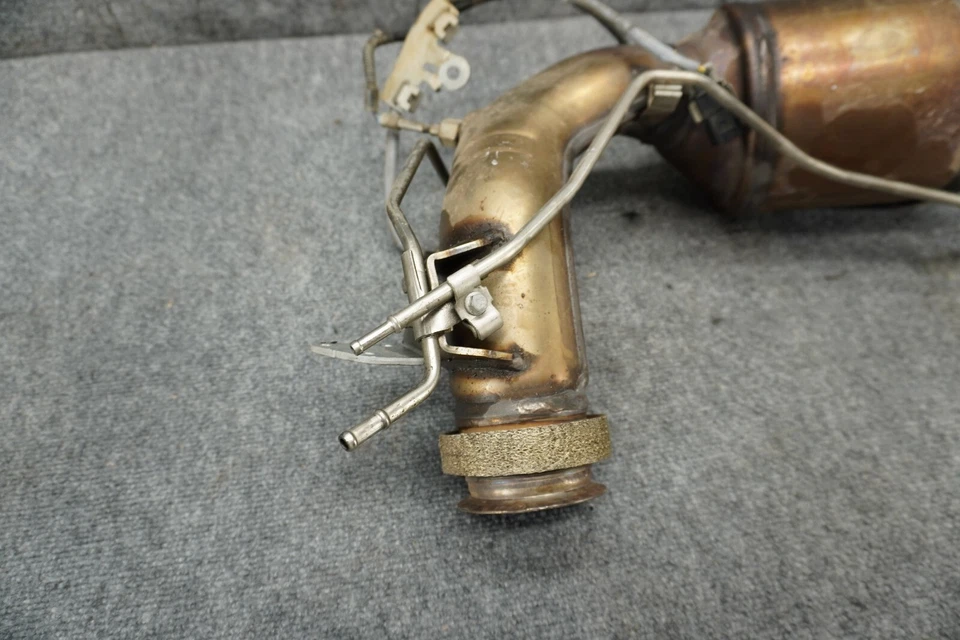 SILENCIADOR MOTOR ESCAPE CATALÍTICO CONVERTIDOR MERCEDES W212 E350 DIÉSEL OEM Foto 2 de 4