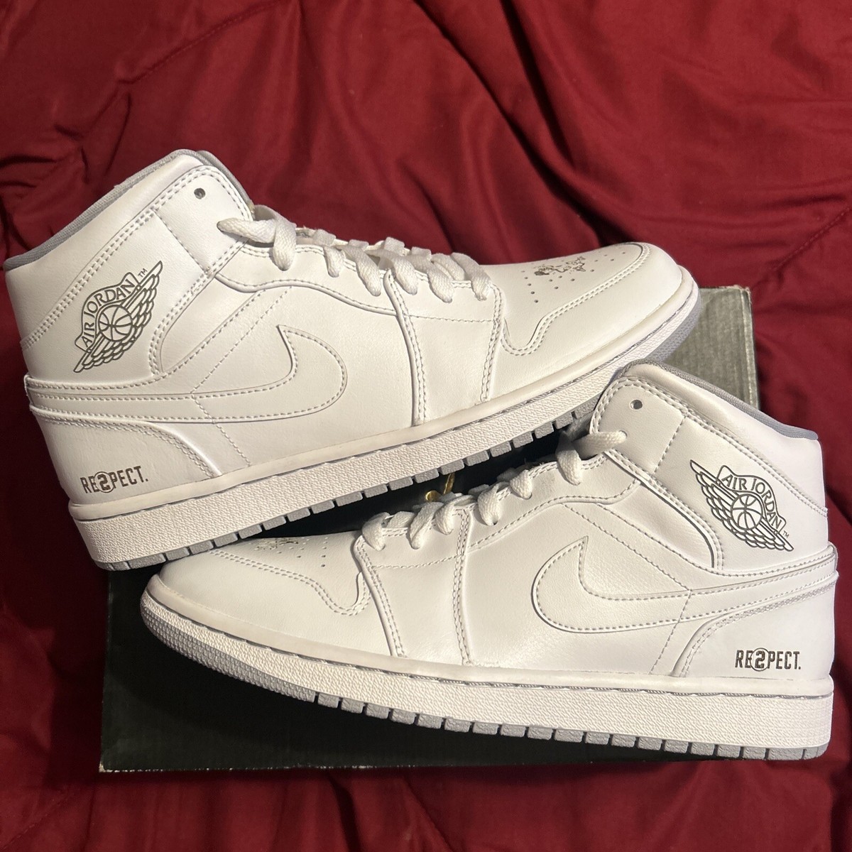 Derek Jeter Day Air Jordan Mid White Wolf Grey Size